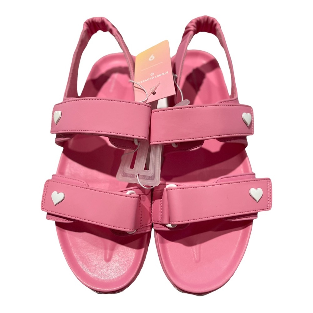 Beautiful pink stoney Clover sandals